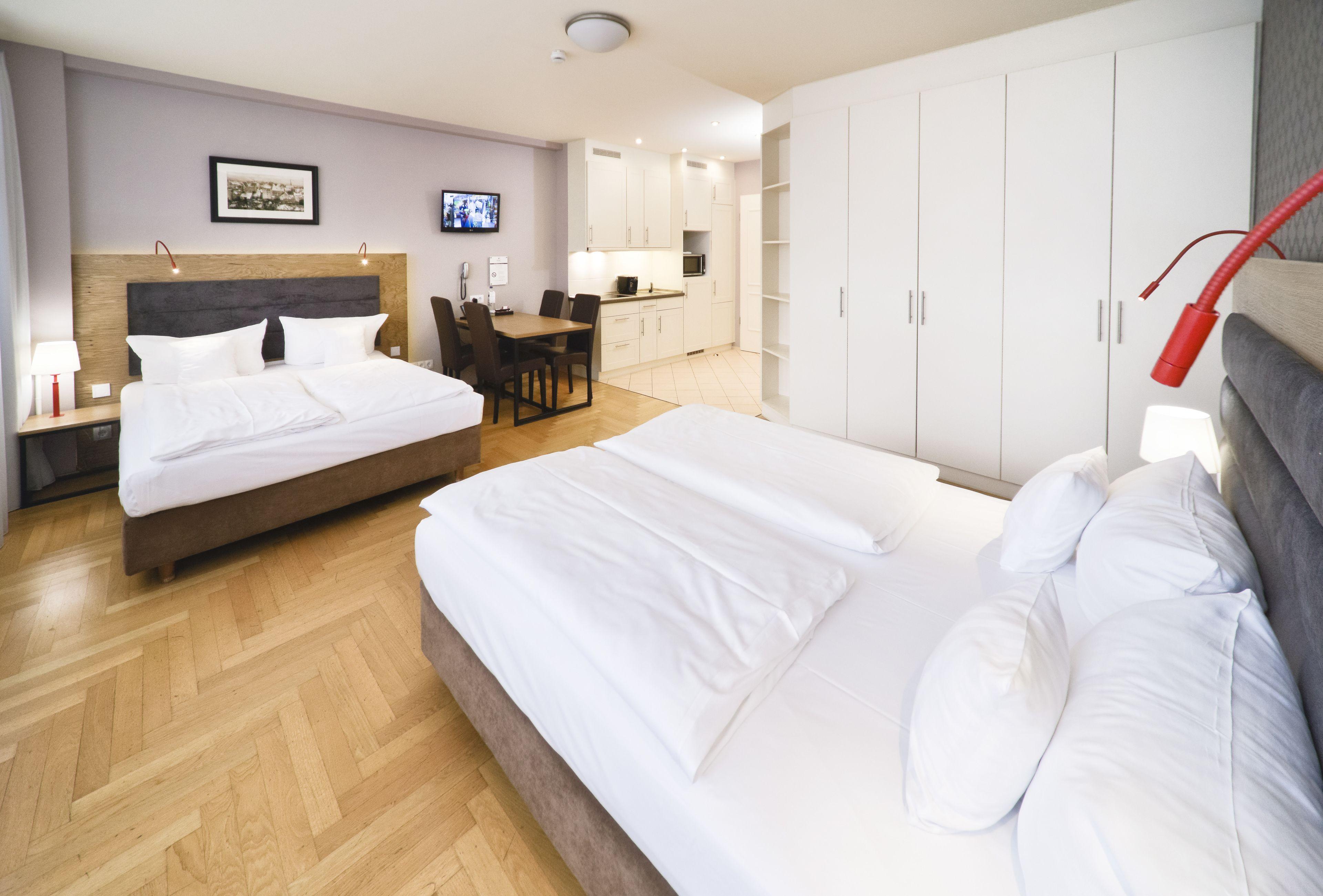 Youth Apartments - Ku'Damm — Photos 3